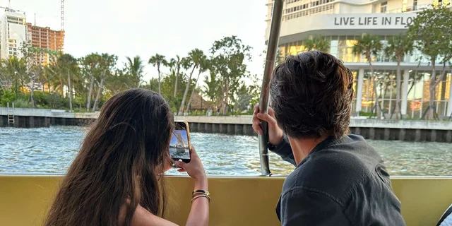 Miami River Sightseeing Cruise - Image 2