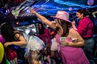 Nashville Dueling Drag Brunch thumbnail 5