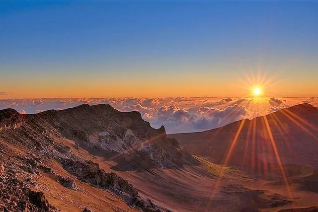 Maui Haleakala Sunrise Tour - Image 2