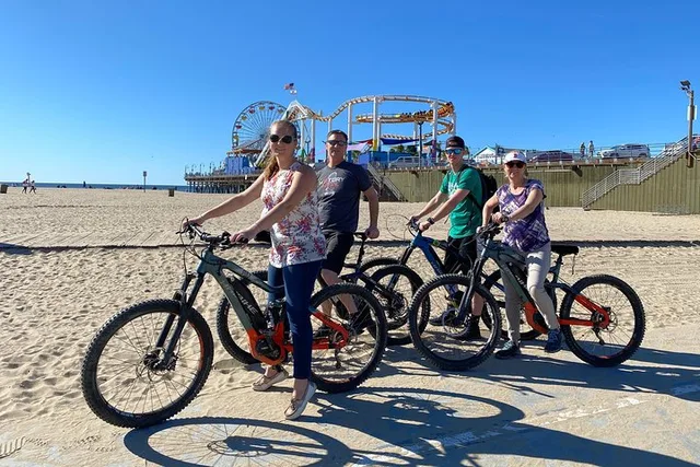 Santa Monica e-Bike Coastal Beach Tour - Image 1