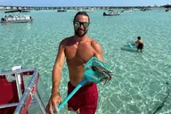 Destin Harbor Crab Island Excursion 4 hr thumbnail 4