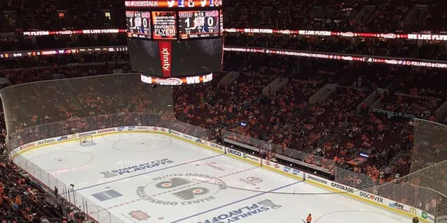 Philadelphia Flyers Ice Hockey Game Ticket - Image 5