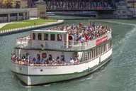 Chicago River Architecture Cruise & Center Combo thumbnail 1