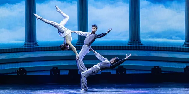 Branson Grand Shanghai Circus Show - Image 1