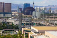Las Vegas Helicopter Tour: Hoover Dam & Strip thumbnail 4