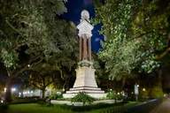 Savannah Walking Ghost Tour thumbnail 2