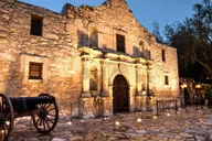 San Antonio Haunted Pub Crawl thumbnail 3