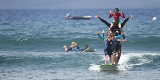 Lahaina Group Surf Lesson - Image 6
