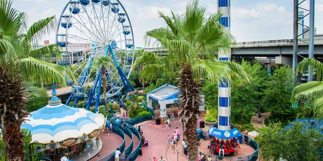 Houston Downtown Aquarium All Day Pass - Image 1