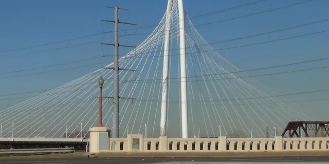 Dallas Southfork Ranch Combo Tour - Image 5