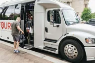 Washington DC Guided Tour with Scenic River Cruise thumbnail 4