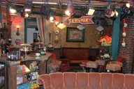 New York City TV Show 'Friends' Private Car Tour thumbnail 2