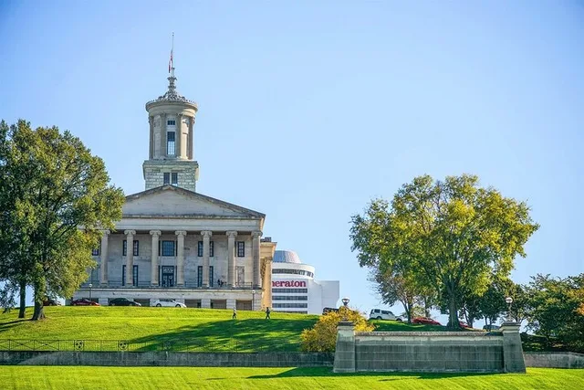 Nashville Guided Sightseeing Walking Tour - Image 4