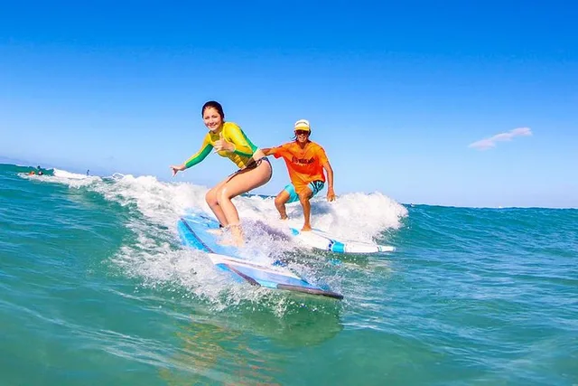 Waikiki Beach Surfing Lessons - Image 4