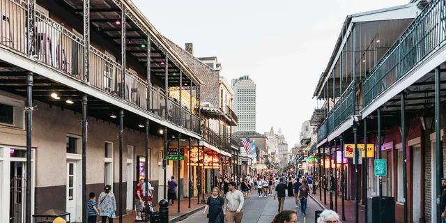 New Orleans French Quarter Carriage Ride - Image 5