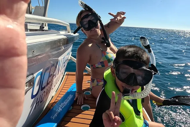 Waikiki Snorkeling Cruise - Image 2