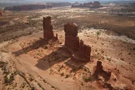 Moab Helicopter Tour Corona Arch 20 min thumbnail 2