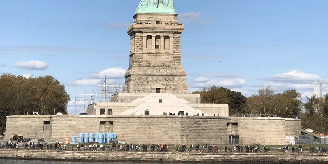 New York City Highlights Tour Midtown 1 hr - Image 4