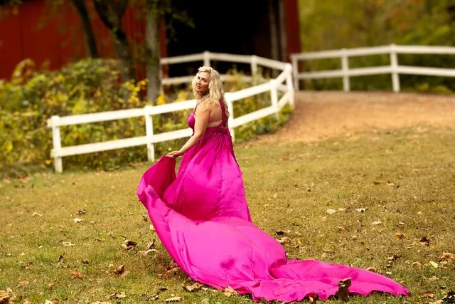 St. Louis Flying Dress Photo Session - Image 6