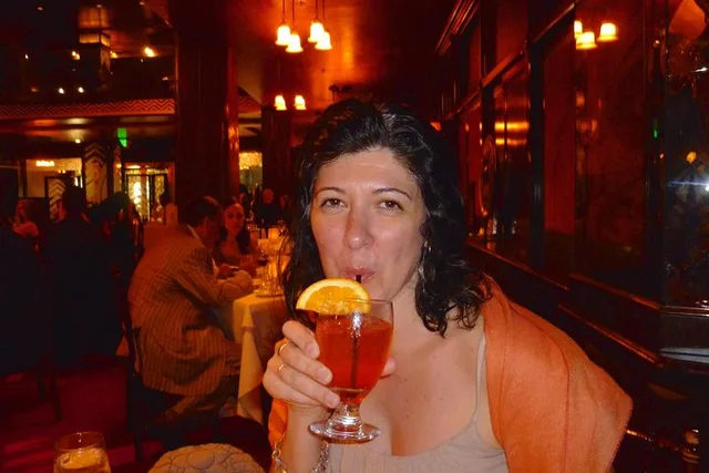 Hollywood Speakeasy Bar Tour - Image 1