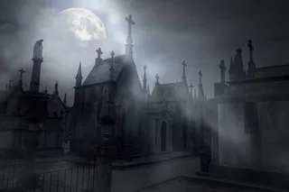 New Orleans Cemetery and Ghost BYOB Bus Tour