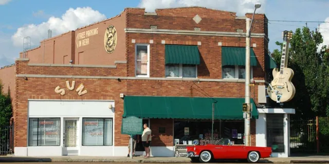 Memphis Mojo Music History Bus Tour 90 Min - Image 5