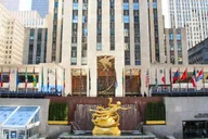 New York City Walking Tour of Wall Street and Midtown thumbnail 2