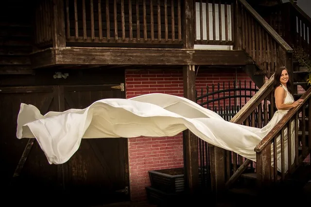 St. Louis Flying Dress Photo Session - Image 4