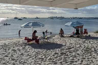 Miami Beach Chair and Umbrella Package thumbnail 3