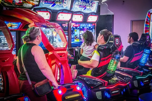 Reno Arcade and VR Combo Experience - Image 3