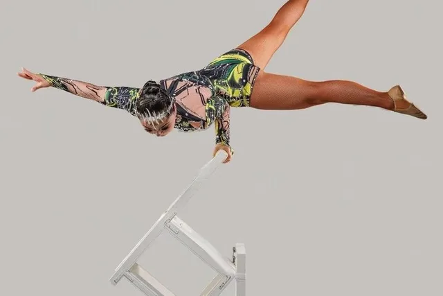 Branson Acrobatic Circus Show - Image 4