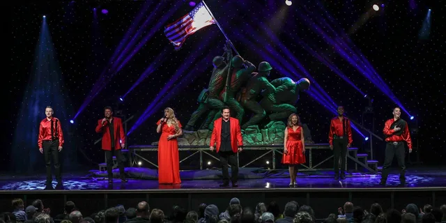 Branson Hamners' Unbelievable Variety Show 2 hr - Image 4