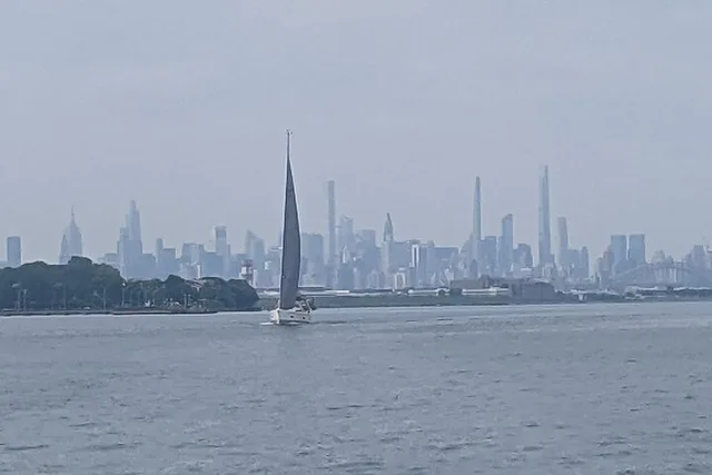 New York City Private Tour to the Statue of Liberty - Image 4