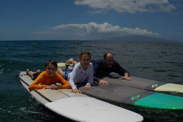 Lahaina Surf Activity at Ukumehame Beach 90 min - Image 2