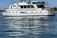 Tampa Bay Yacht Charter thumbnail 5
