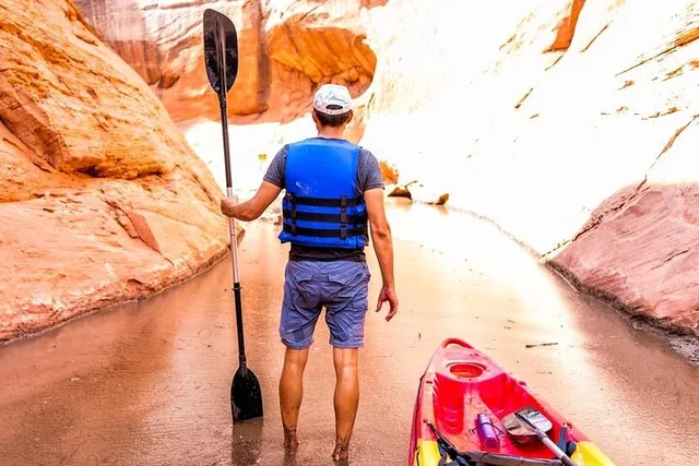 Lake Powell Kayak Rental - Image 2