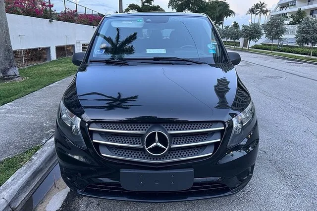 Miami Airport SUV Transfer - Image 3