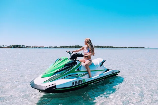 Destin Jet Ski Rental 1 hr - Image 1