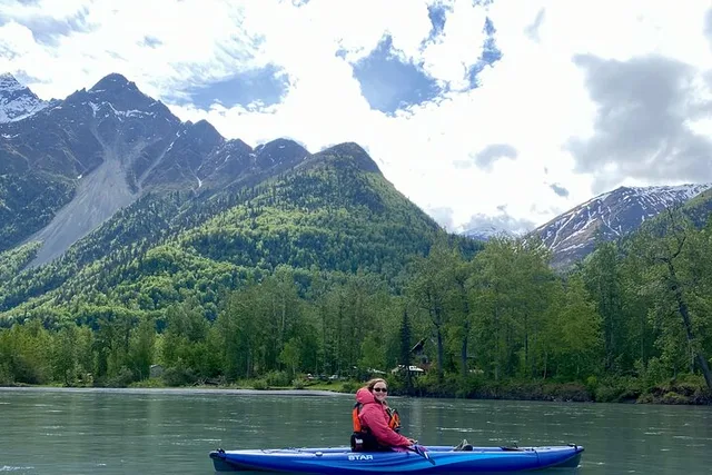 Knik River Ladies Only Kayak Tour - Image 3