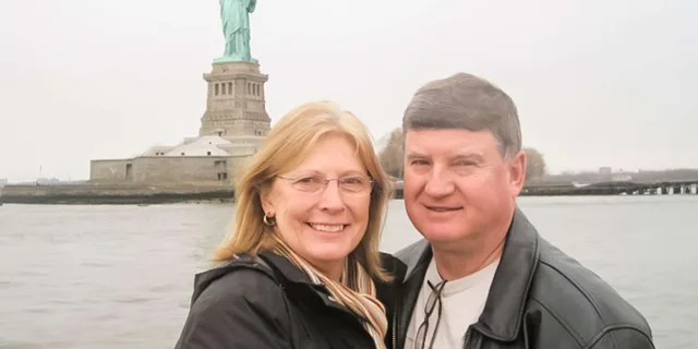 New York Harbor Brunch Cruise - Image 3