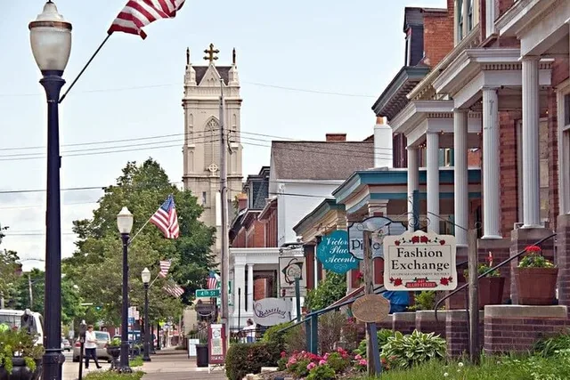 Chicago Galena Historic Sites and River Views Day Tour - Image 5