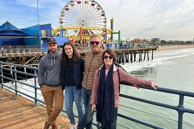 Los Angeles Attractions Private Car Tour - Image 2