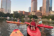 Austin Bat Watching Kayak Tour at Evening thumbnail 2