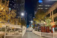 Chicago Food Tour in River North thumbnail 4