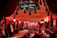 Honolulu Magic Show at Hilton Waikiki Beach thumbnail 2