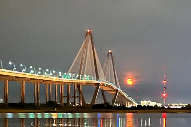 Charleston Sunset Cruise - Image 1