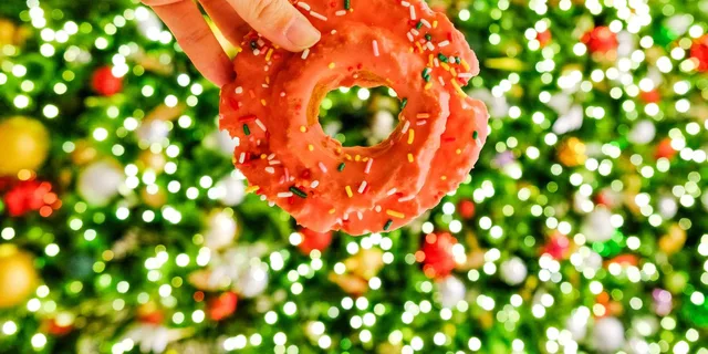 New York City Holiday Donut Tour - Image 2