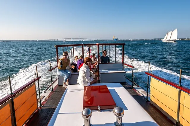 Newport Sightseeing Boat Tour aboard Rum Runner II - Image 4