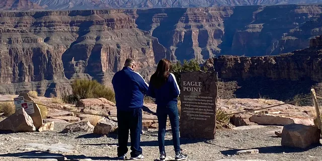 Las Vegas Shuttle to Grand Canyon West - Image 4