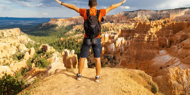 Las Vegas Grand Canyon, Zion, and Monument Valley 3-Day Tour - Image 1